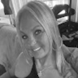 Meet your Posher, Angi